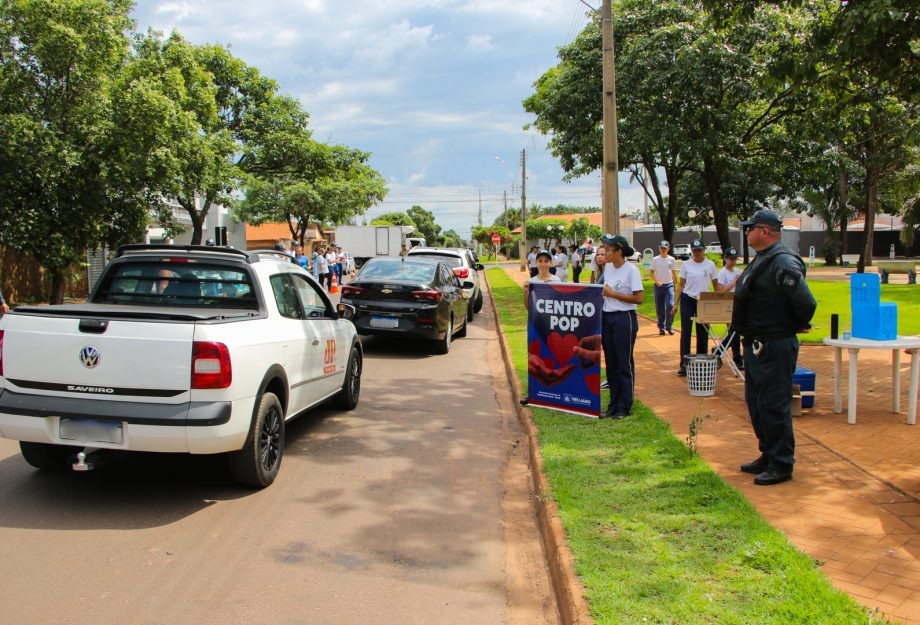 SMAS realiza blitz em alusão a campanha “Esmola Não, Cidadania Sim!”