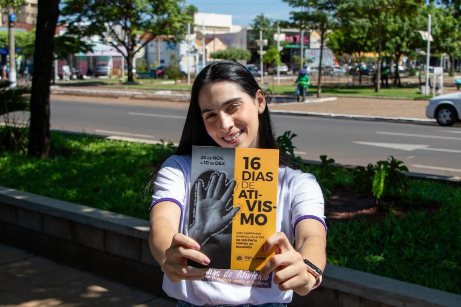 SMAS realiza blitz em alusão ao “Dia Internacional da Não Violência Contra a Mulher” e à Campanha “16 Dias de Ativismo”