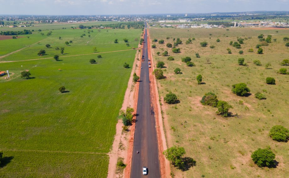 Obras de duplicação da via de acesso ao Balneário estão avançadas