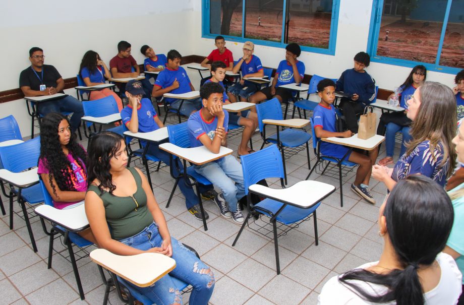 Alunos do curso gratuito de Informática Aplicada e suas Tecnologias recebem certificado de conclusão