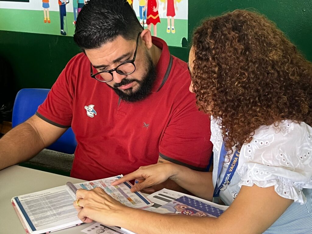 Com Zé Gotinha, secretarias de Saúde e de Educação fortalecem cobertura vacinal nas escolas