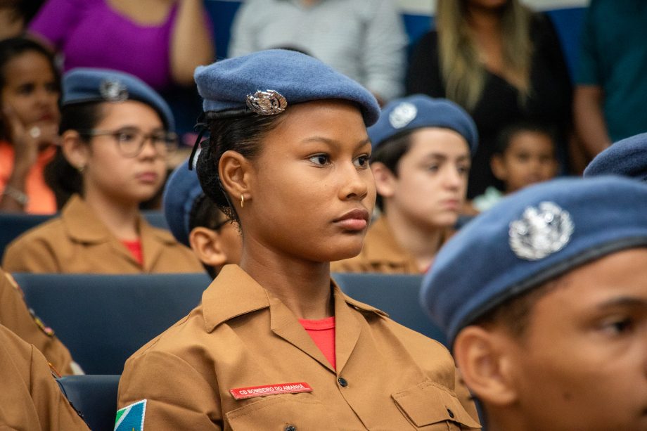 SMAS realiza graduação dos jovens do SCFV Bombeiros do Amanhã