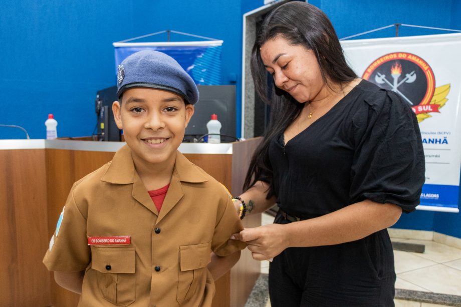 SMAS realiza graduação dos jovens do SCFV Bombeiros do Amanhã