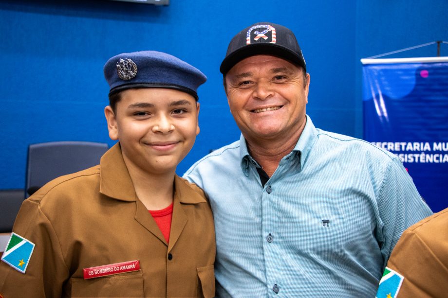 SMAS realiza graduação dos jovens do SCFV Bombeiros do Amanhã