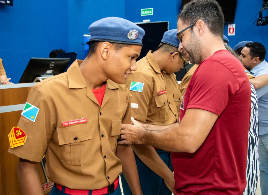 SMAS realiza graduação dos jovens do SCFV Bombeiros do Amanhã