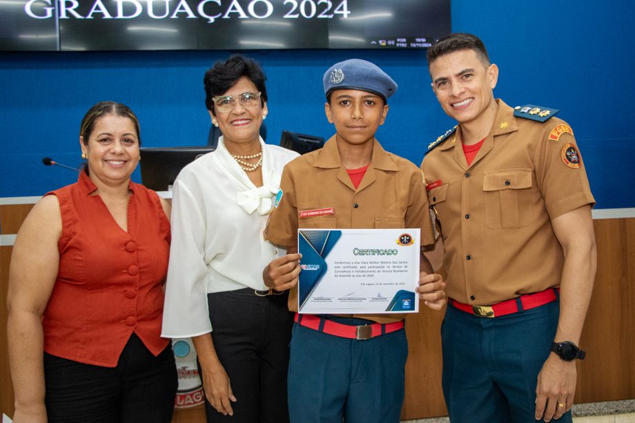 SMAS realiza graduação dos jovens do SCFV Bombeiros do Amanhã