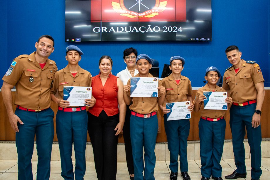 SMAS realiza graduação dos jovens do SCFV Bombeiros do Amanhã