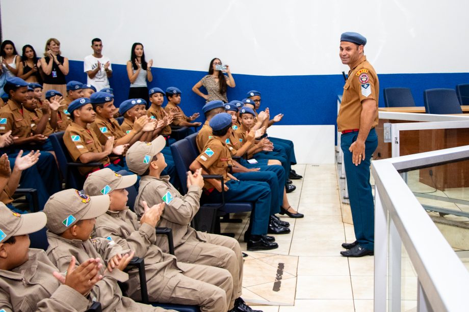 SMAS realiza graduação dos jovens do SCFV Bombeiros do Amanhã