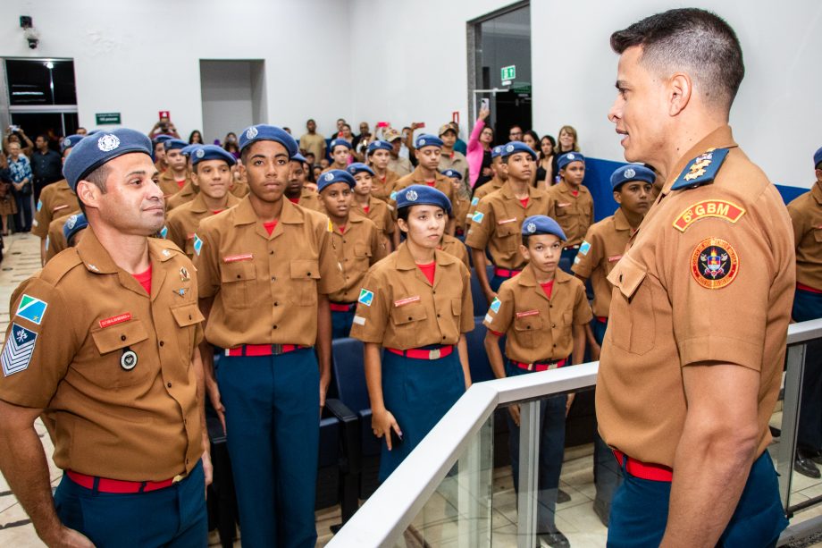 SMAS realiza graduação dos jovens do SCFV Bombeiros do Amanhã