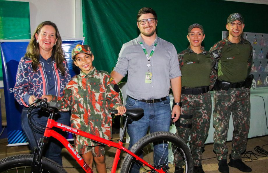 SMAS realiza formatura de crianças e adolescentes do Projeto Patrulha Florestinha em parceria com a Polícia Militar Ambiental