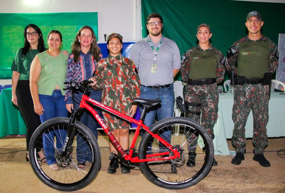 SMAS realiza formatura de crianças e adolescentes do Projeto Patrulha Florestinha em parceria com a Polícia Militar Ambiental