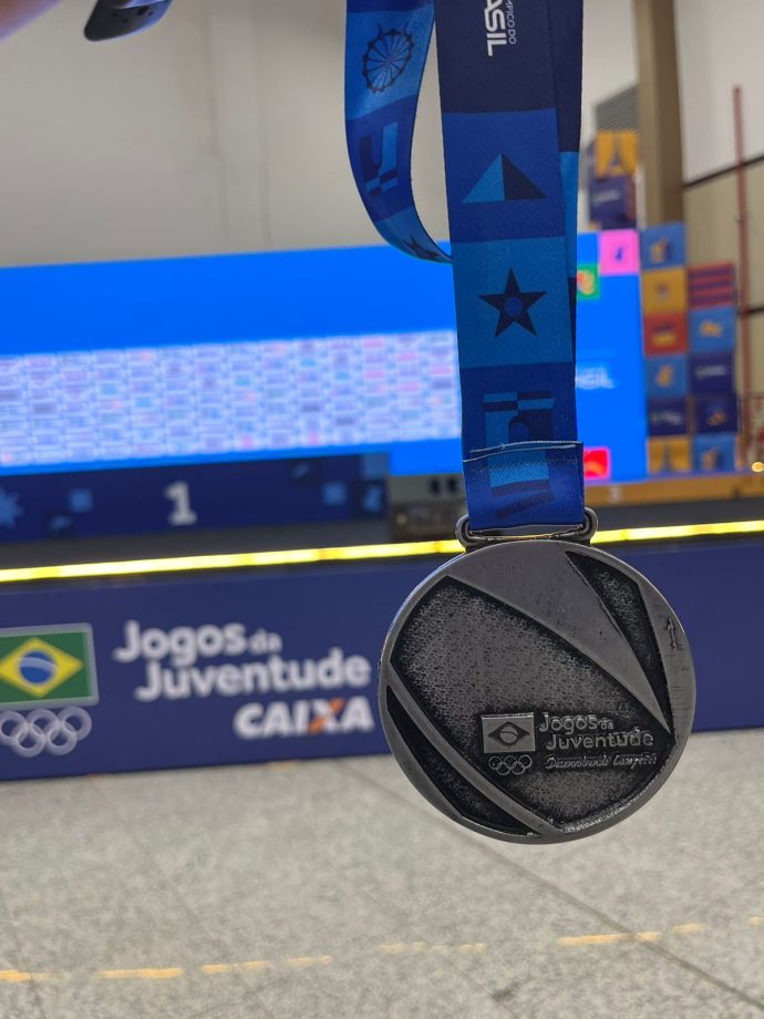 Jogadores três-lagoenses conquistam vice-campeonato no vôlei de praia nos Jogos da Juventude