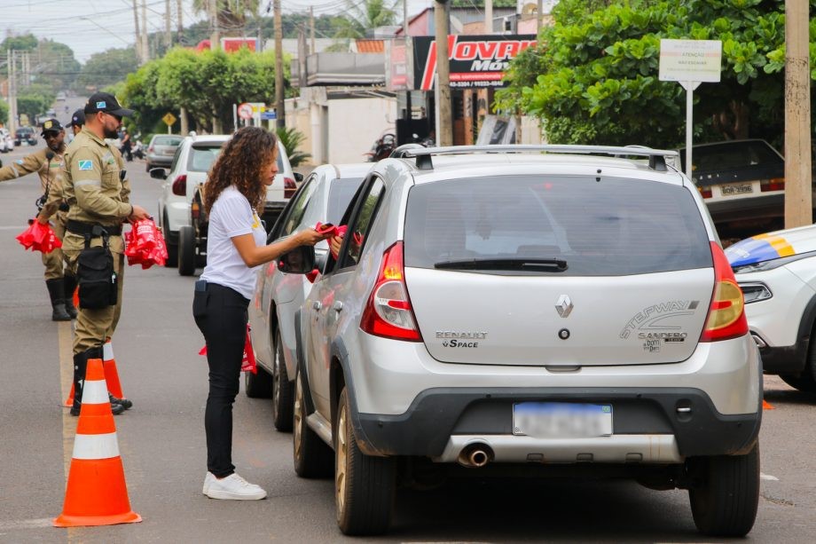 “Acidentes não tiram férias” – Campanha educa pedestres, ciclistas e condutores em Três Lagoas