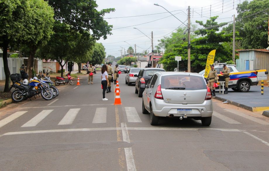 “Acidentes não tiram férias” – Campanha educa pedestres, ciclistas e condutores em Três Lagoas