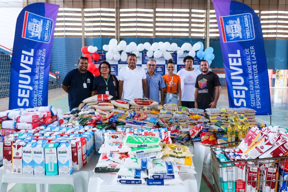 SEJUVEL realiza cerimônia de entrega de alimentos arrecadados no “Craques do Bem”