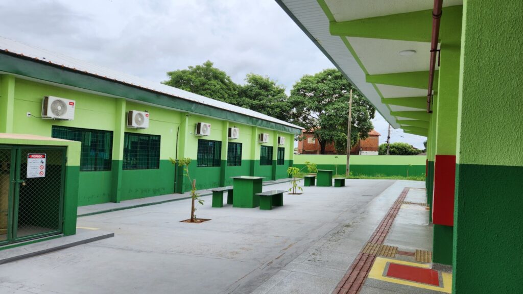 Com obras em escolas e equipamentos, Anastácio recebe R$ 25 milhões em investimentos na educação