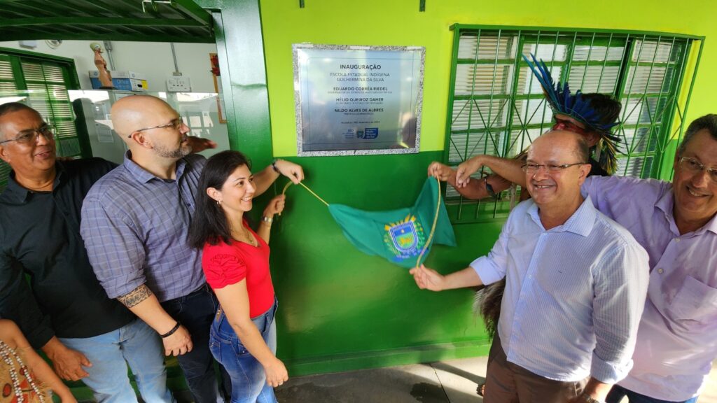 Com obras em escolas e equipamentos, Anastácio recebe R$ 25 milhões em investimentos na educação