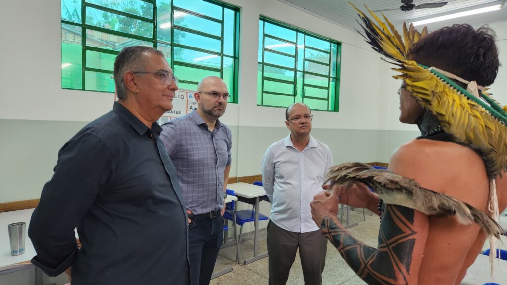 Com obras em escolas e equipamentos, Anastácio recebe R$ 25 milhões em investimentos na educação