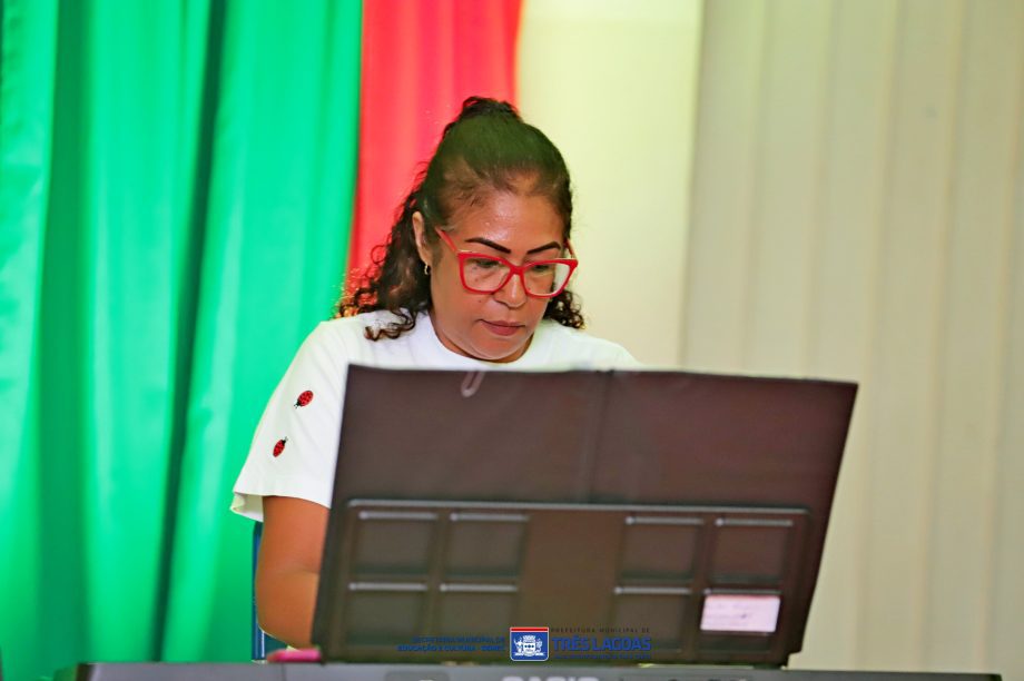 Recital “Um Clima de Sonhos” reuniu talentos de teclado e acordeão