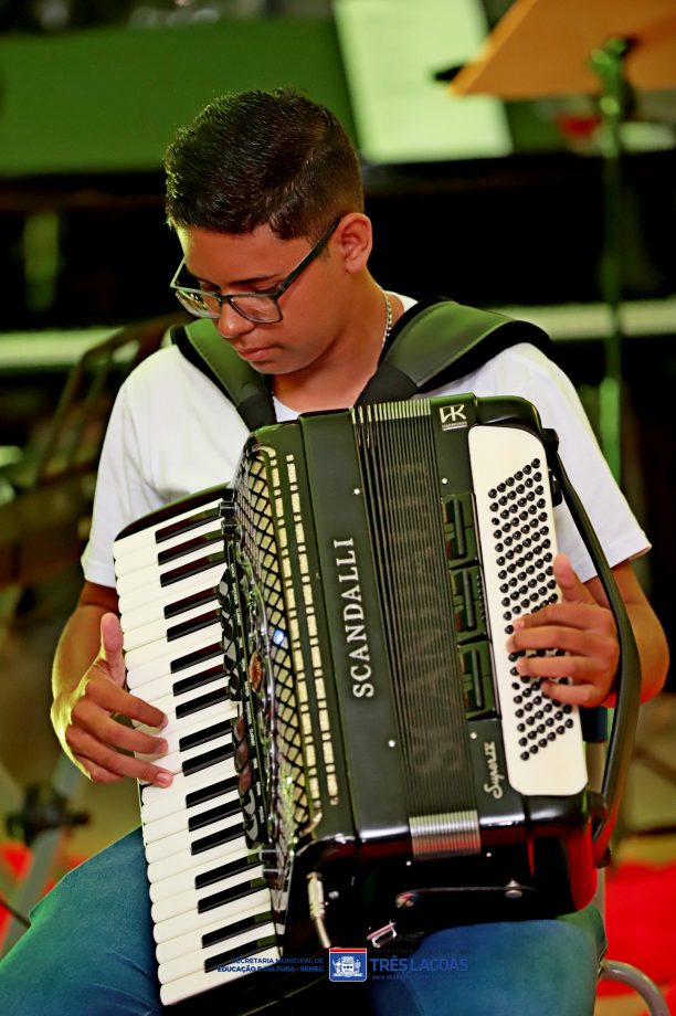 Recital “Um Clima de Sonhos” reuniu talentos de teclado e acordeão