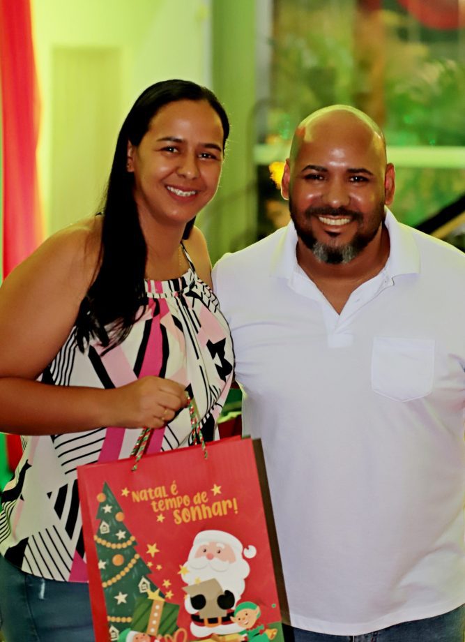 Recital “Um Clima de Sonhos” reuniu talentos de teclado e acordeão