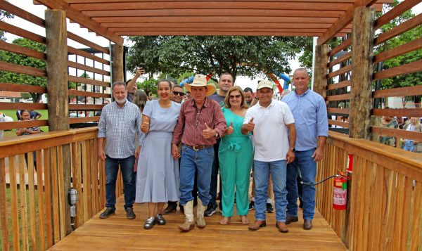 Guerreiro entrega Deck da Lagoa Maior, dois CRAS e anuncia mais 13 obras para Três Lagoas