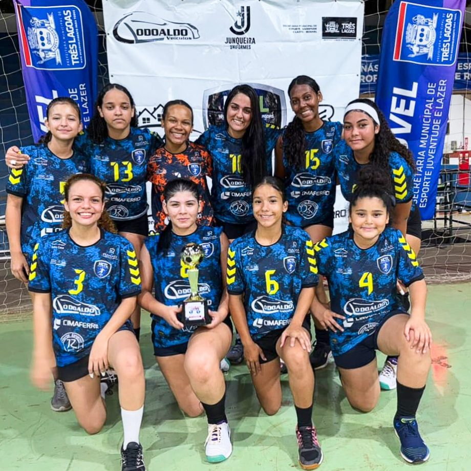 Jogo Beneficente de handebol feminino arrecada brinquedos para o Natal em Três Lagoas