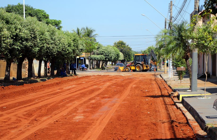 Prefeito Cassiano Maia realiza visita a obras em andamento em Três Lagoas