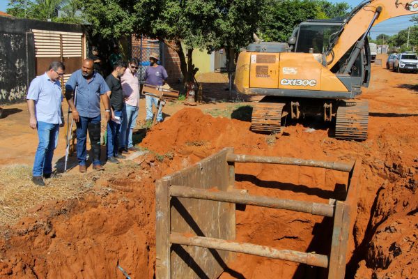 Prefeito Cassiano Maia realiza visita a obras em andamento em Três Lagoas