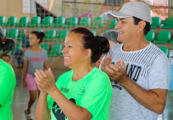 SMS promoveu II Encontro dos Grupos de Atividade Física e Alimentação Saudável do E-multi