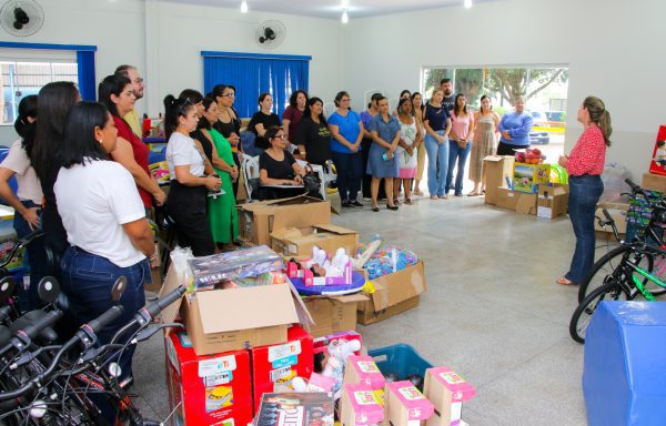 Prefeitura de Três Lagoas realiza entrega de 4.667 brinquedos para serviços de convivência e acolhimento