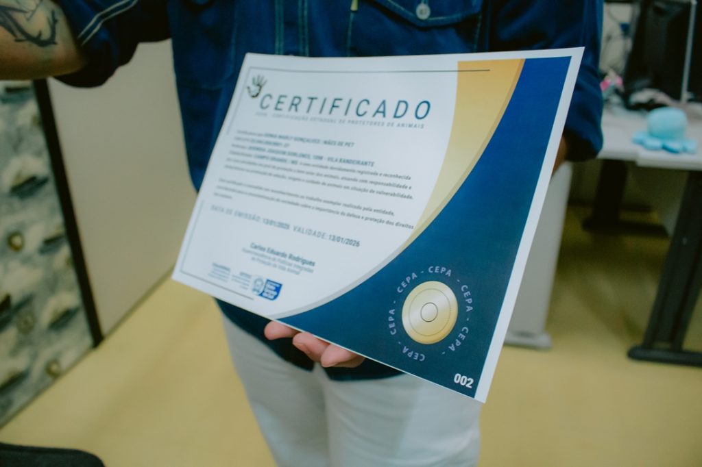 Suprova inicia entrega da Certificação Estadual de Protetores de Animais