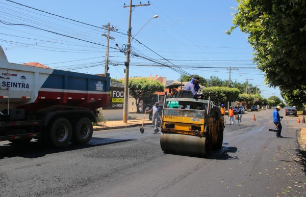 Bairro Santo André já está recebendo 2ª etapa de recapeamento das suas ruas