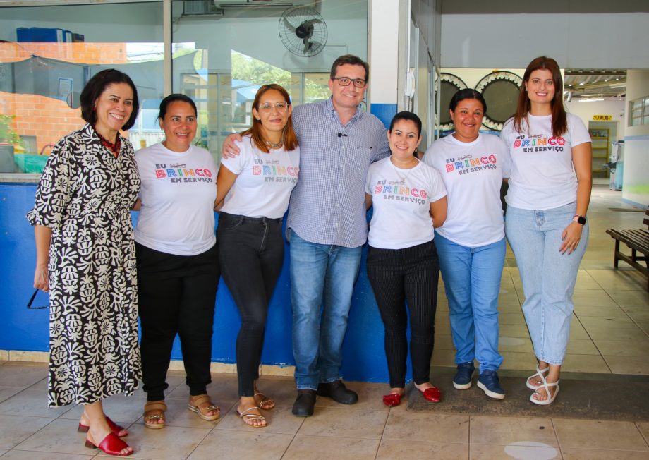 Prefeito visita Unidades da Rede Municipal de Ensino para acompanhar preparativos e ouvir demandas