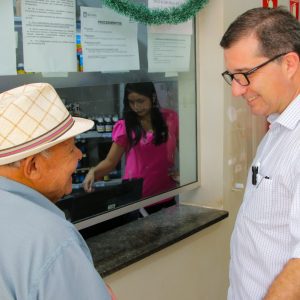 Prefeito realiza visita técnica em unidades de saúde para identificar demandas e sugestões da população