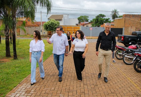 Prefeito realiza visita técnica em unidades de saúde para identificar demandas e sugestões da população