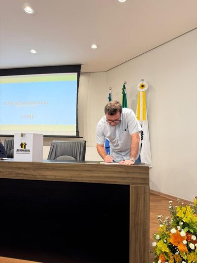 Prefeito Dr. Cassiano Maia participa da eleição do Cidecol para fortalecer o desenvolvimento regional