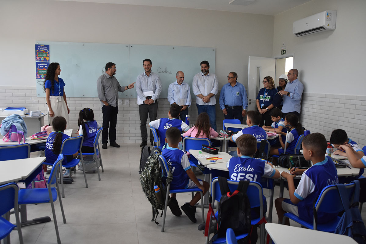 Presidente da Fiems visita nova Escola Sesi em Dourados