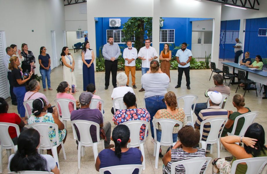 Prefeito Dr. Cassiano entrega 27 títulos de regularização fundiária de imóveis em Três Lagoas