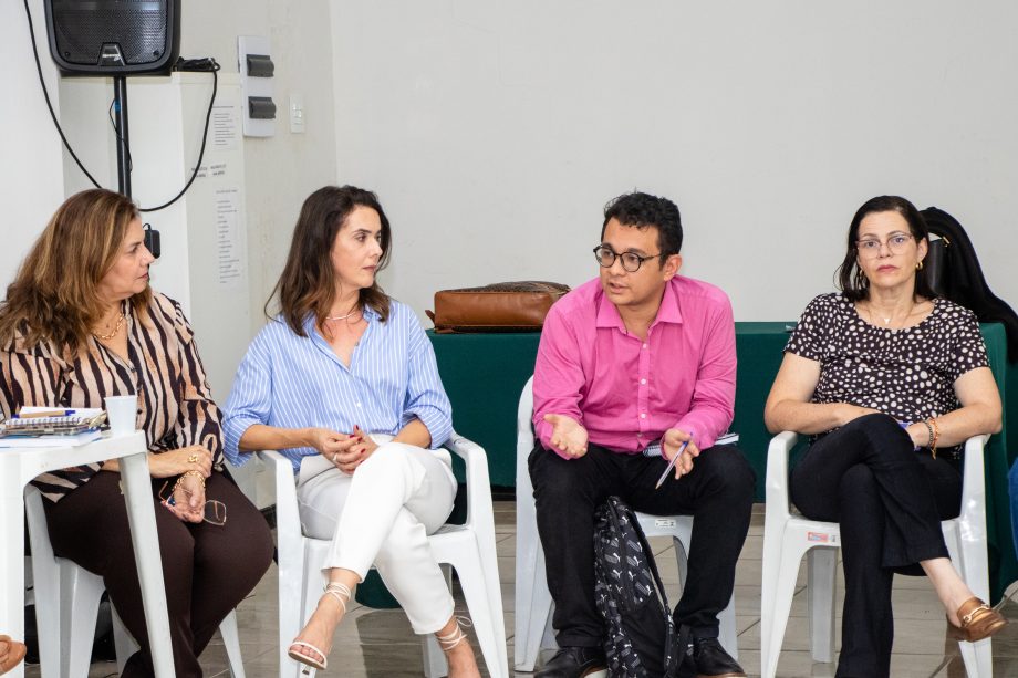 Secretaria de Gestão e Inovação visita as pastas de Saúde e Educação para dialogar com os servidores