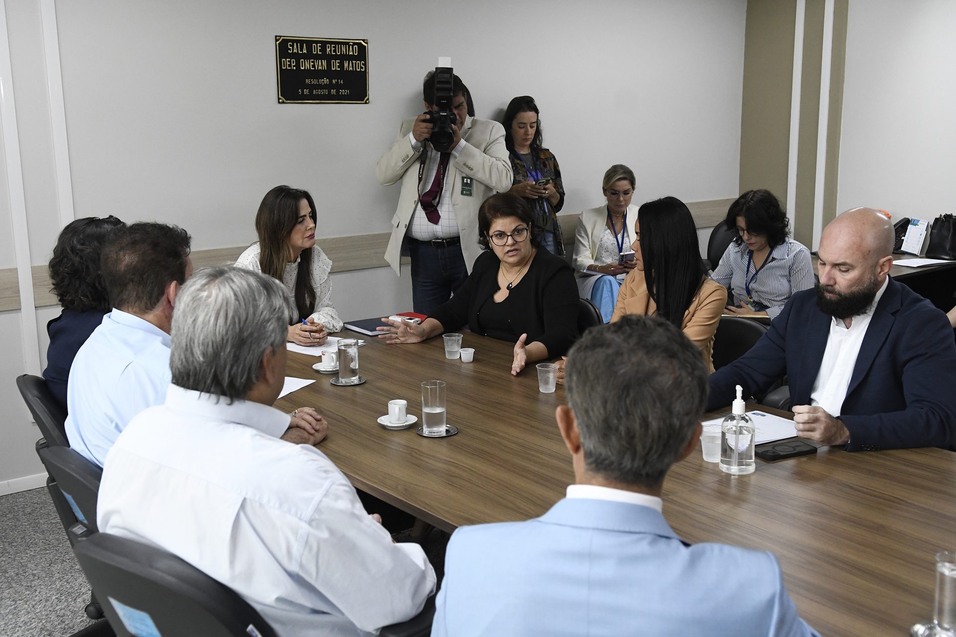 Novos projetos de assistência às mulheres de MS são apresentados em comissão da Assembleia Legislativa