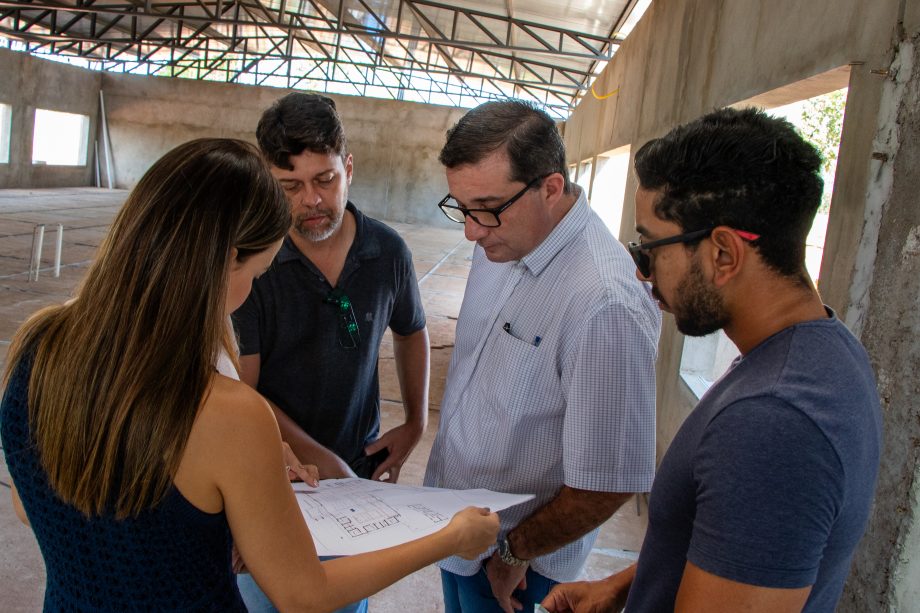 Prefeito Cassiano Maia visita obras da nova sede do Detran-MS em Três Lagoas