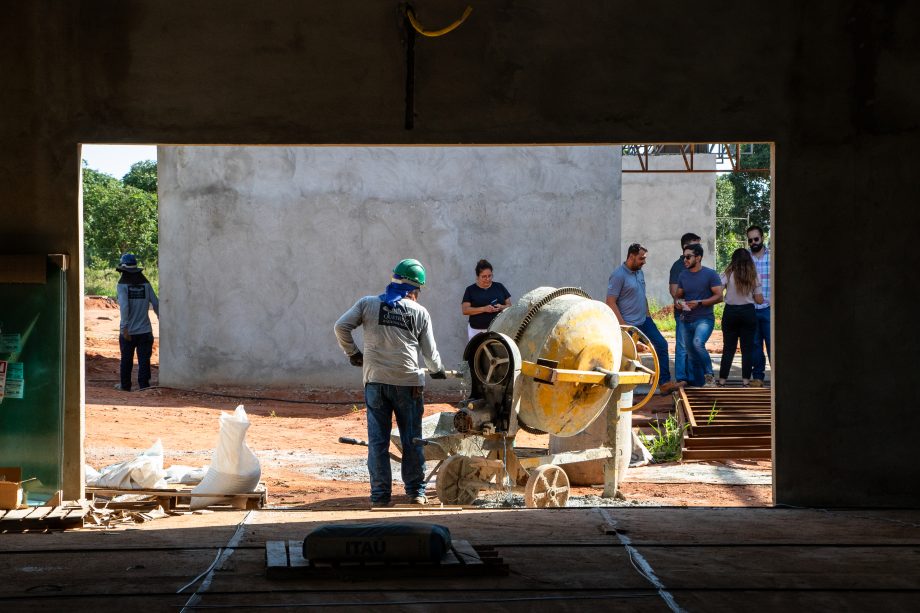 Prefeito Cassiano Maia visita obras da nova sede do Detran-MS em Três Lagoas