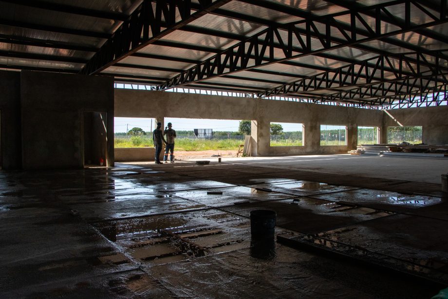 Prefeito Cassiano Maia visita obras da nova sede do Detran-MS em Três Lagoas