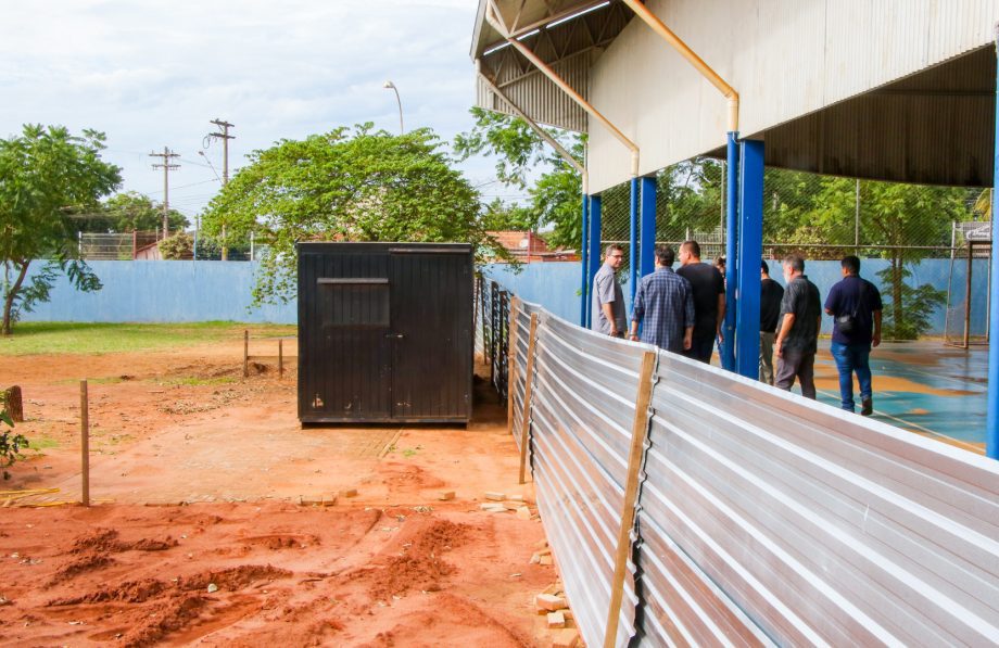 Mais de 450 alunos da Escola Marlene Noronha voltam às aulas em período integral