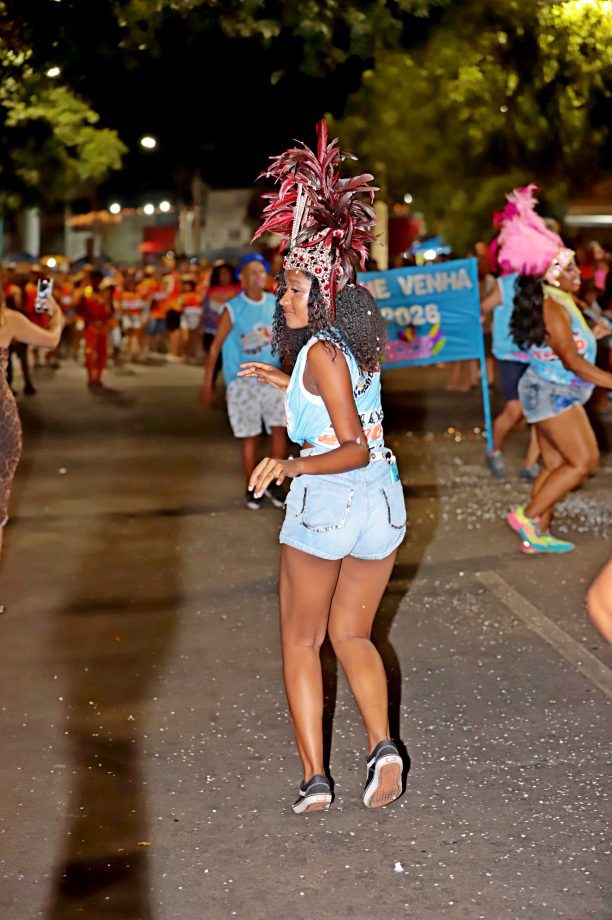 CONFIRA AS FOTOS – Fiduma & Jeca fazem “O Show Mais Animado do Brasil” no CarnaTrês 2025