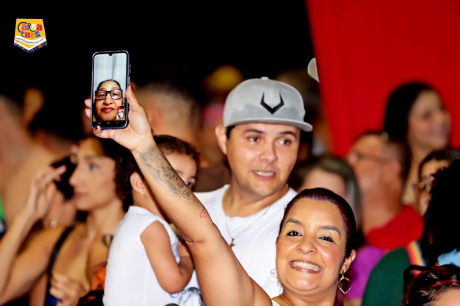 CONFIRA AS FOTOS – Fiduma & Jeca fazem “O Show Mais Animado do Brasil” no CarnaTrês 2025