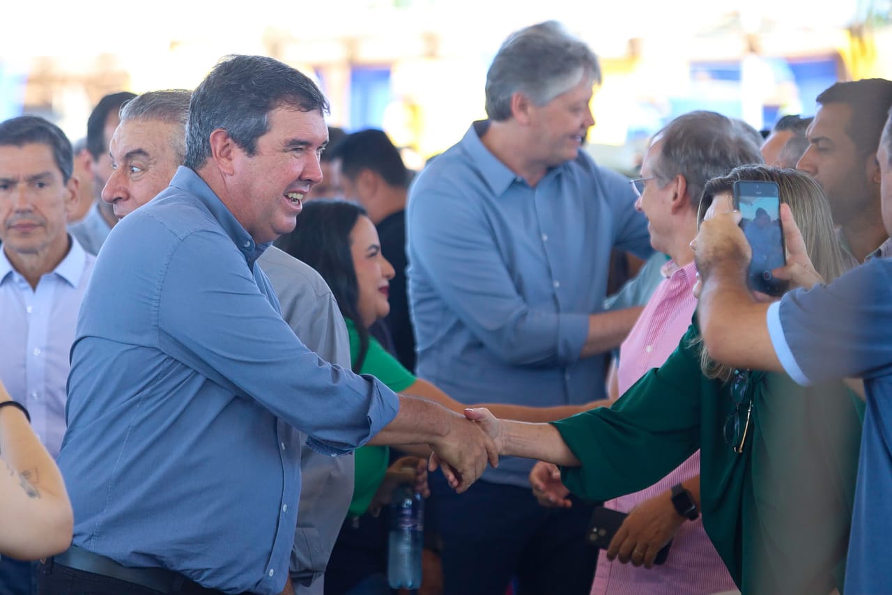 Com boom econômico e nova realidade social, Ribas do Rio Pardo recebe pacote de obras no aniversário