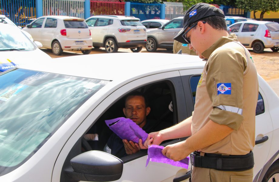 Prefeitura inicia ações em alusão ao Mês da Mulher com campanha de trânsito “Mulher ao Volante, Respeito Constante”