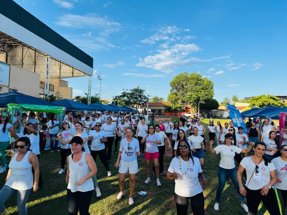 Caminhada pela Paz reúne comunidade três-lagoense em ato de conscientização e valorização das mulheres